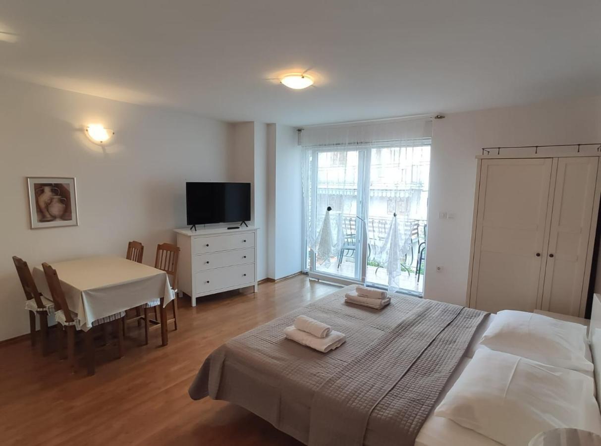 Ivana Apartman 2 Crikvenica Exteriör bild