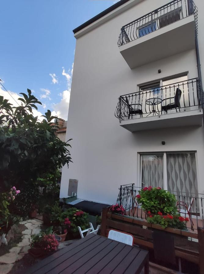 Ivana Apartman 2 Crikvenica Exteriör bild